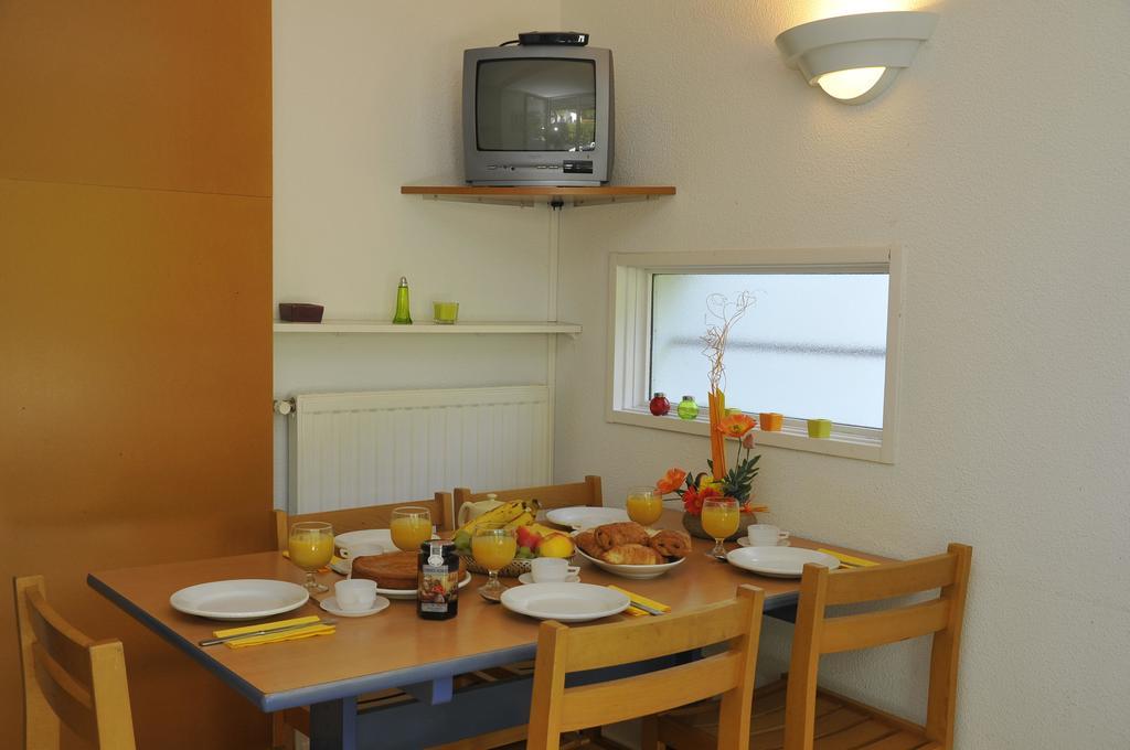 Vvf Residence Pays Basque Saint-Jean-Pied-De-Port Rom bilde